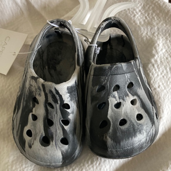 New baby Crock style shoe - Picture 2 of 6